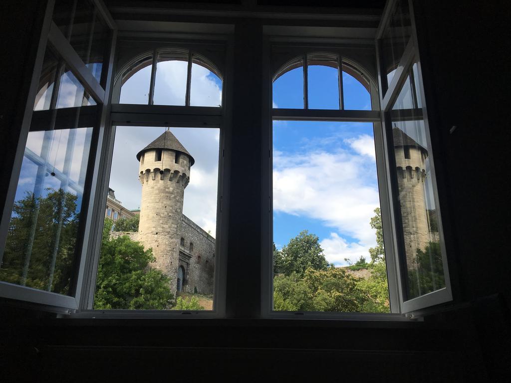 Castel View Apartment Budapest Bagian luar foto